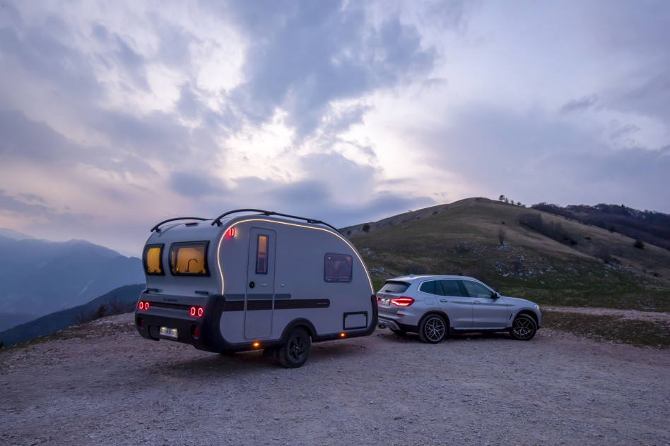 Billede af en Adria campingvogn